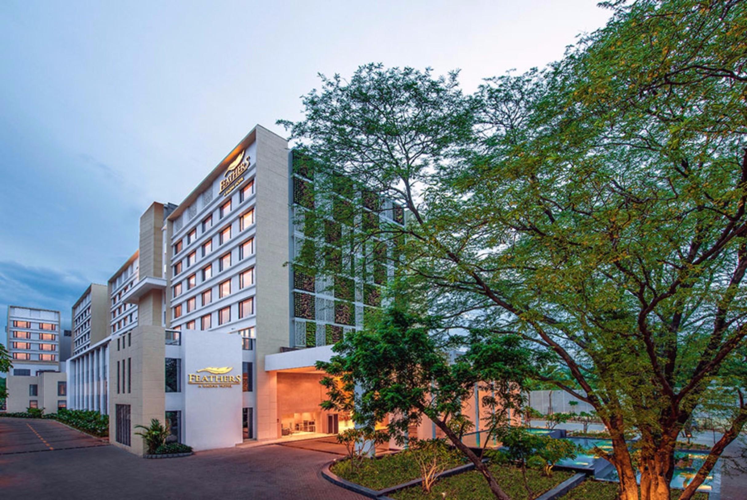 Feathers- A Radha Hotel, Chennai Zewnętrze zdjęcie